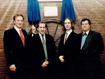 clubhouse-opening-1995