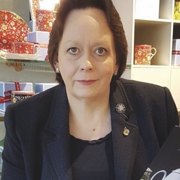 Dr Gaye Blake-Roberts MBE