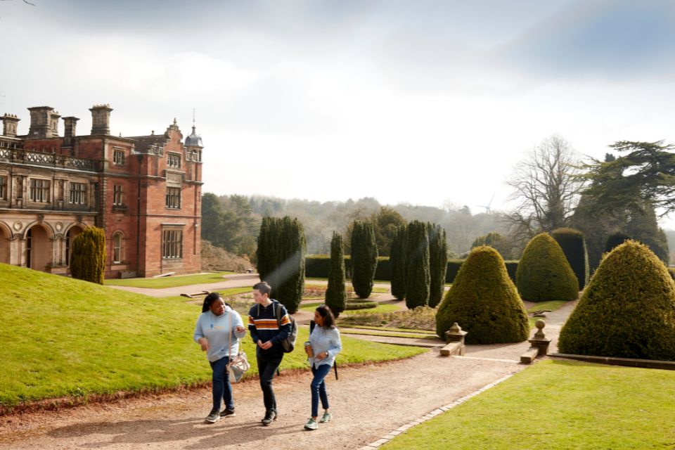 Students walking by Keele Hall