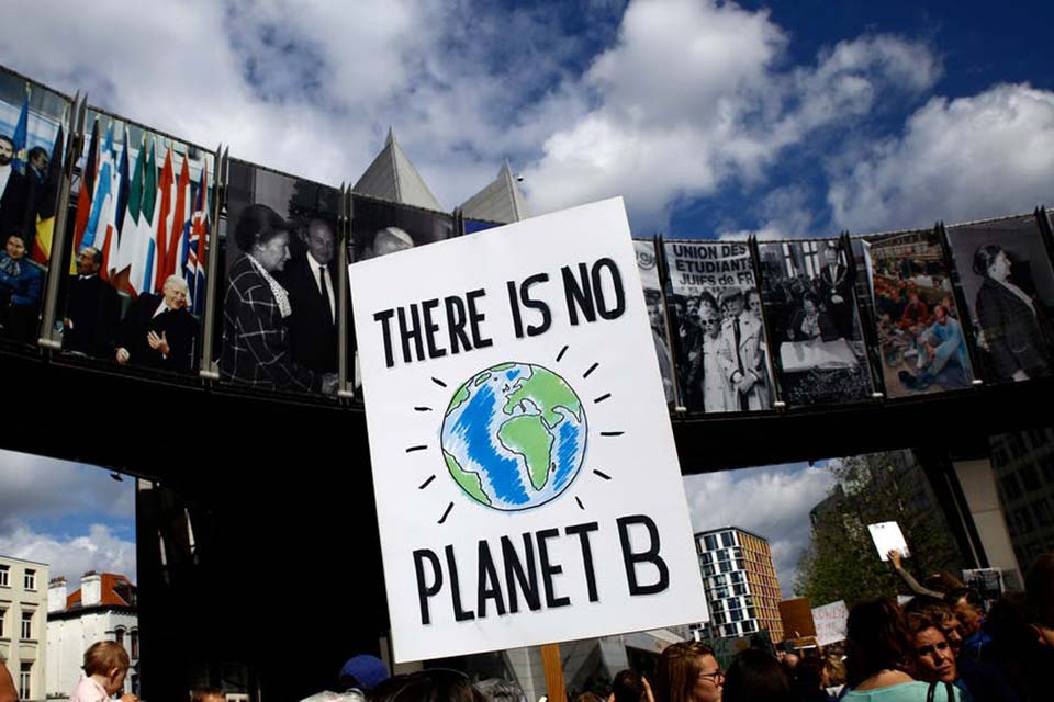 Will politicians take action and try to save the planet from climate change?