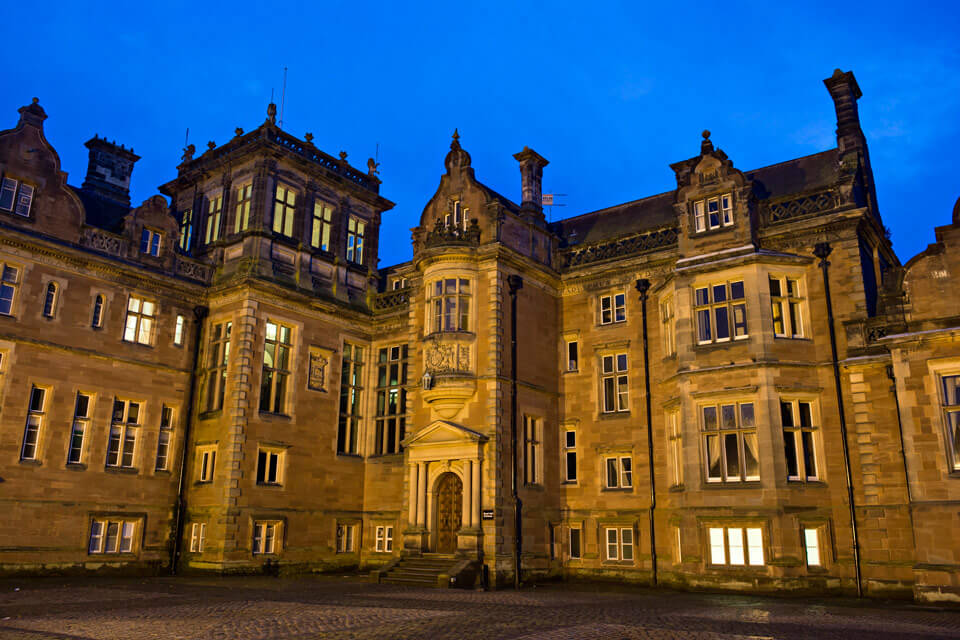 Photo of Keele Hall at night