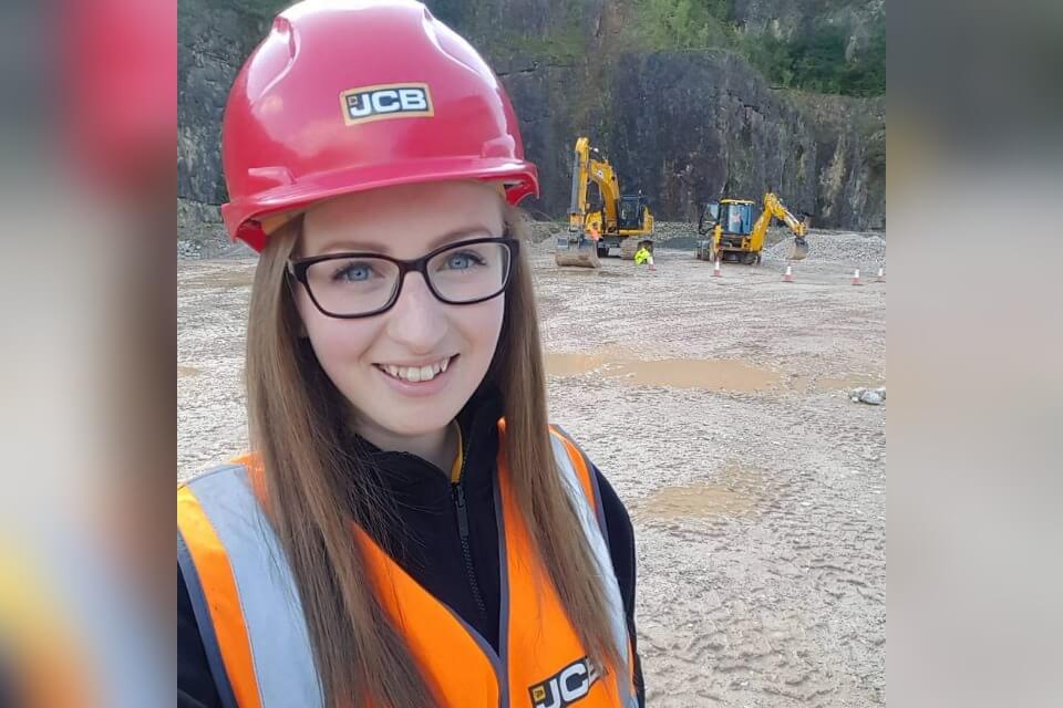 Keele alumna digs deep to achieve world’s top performance in professional exam 