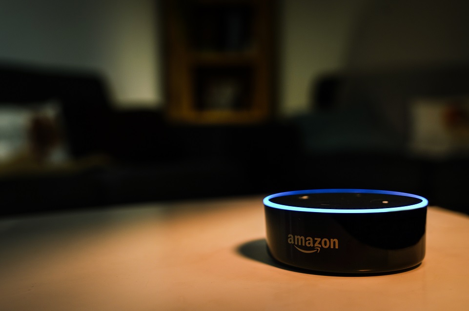 Tech companies must ensure that AI assistants can understand more accents, researchers say