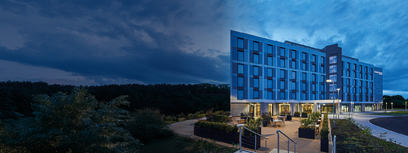 e&c-residential-conferences-hotel-1600x600.jpg