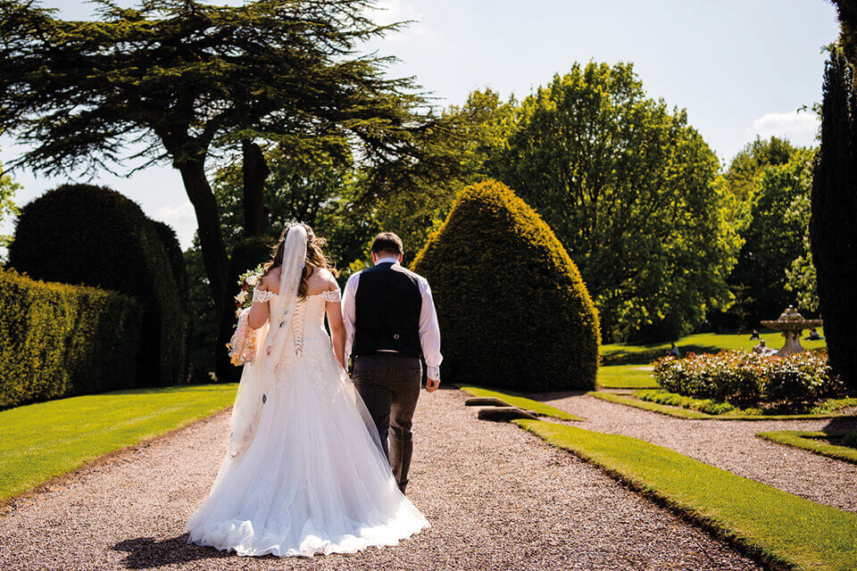 e&c-weddings-homepage-grounds-960x640.jpg