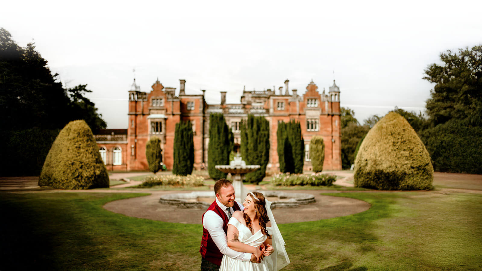 e&c-weddings-ceremony-footer-1600x900.jpg