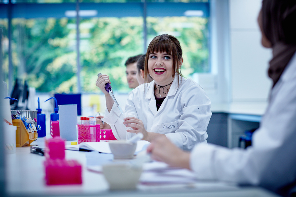 A Keele University student working in a laboratory.