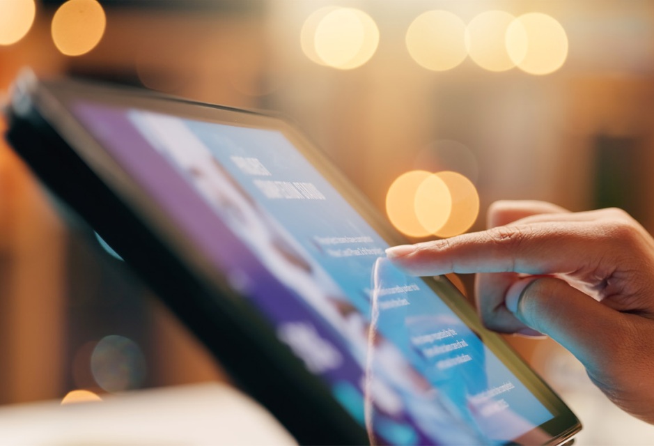 Using databases and e-journals