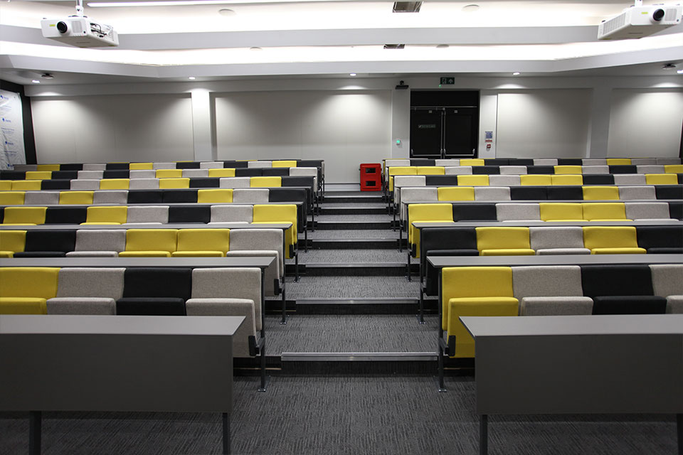 lecture-theatres-2.JPG