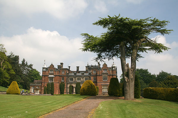 point-13 keele hall and lebanon cedar