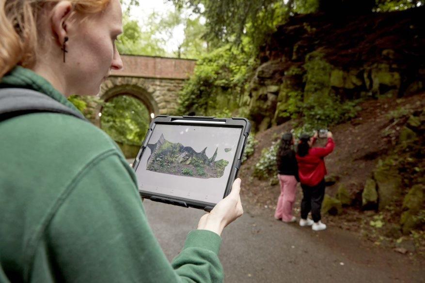 Geography ug students on campus