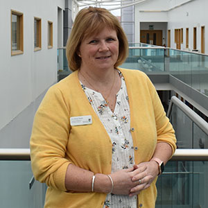 Dr Alison Pooler