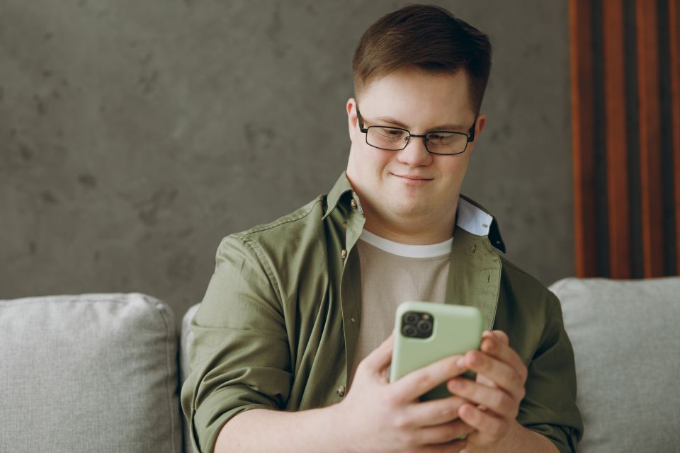 Keele and RCN Foundation launch new tool to help people with learning disabilities access care