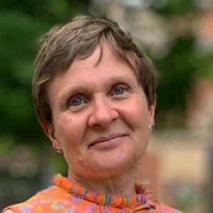Clare Holdsworth
