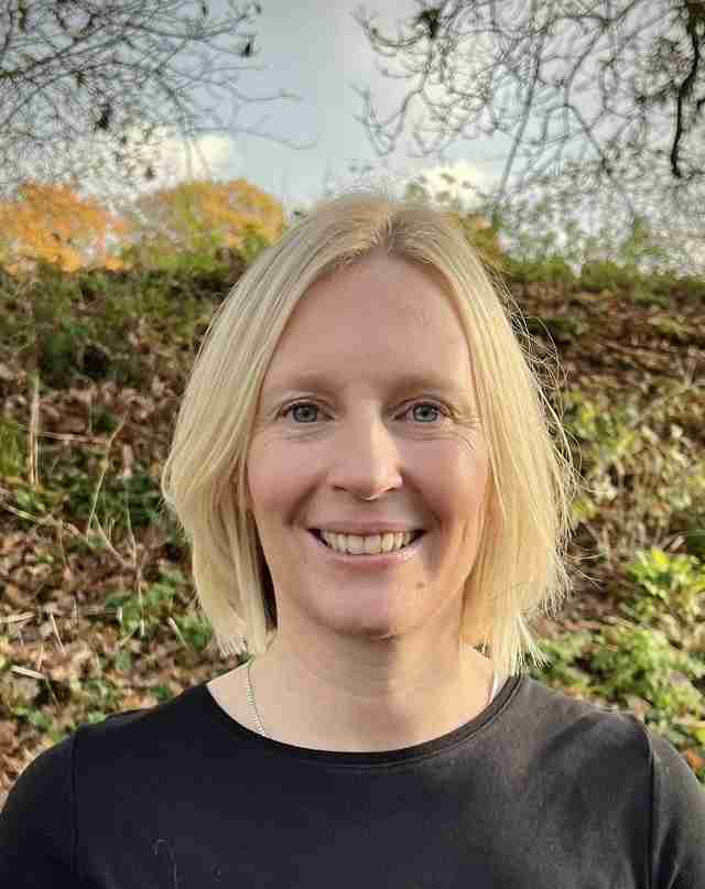 Staff Open Research Award winner, Professor Melanie Holden