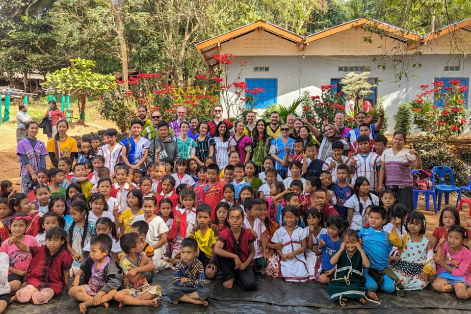 From online learning to travelling across Thailand