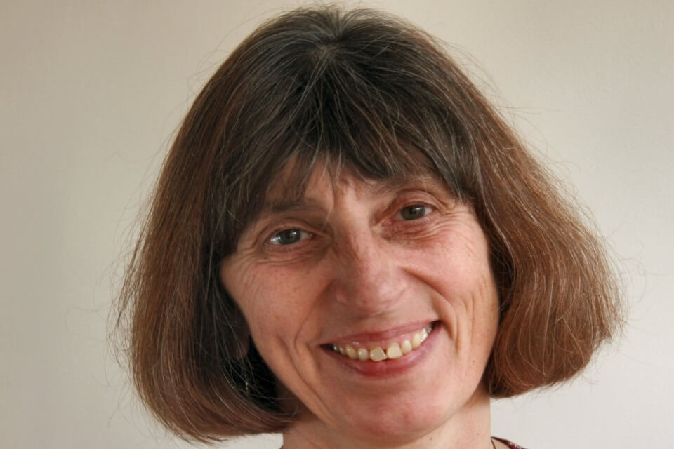 image of pianist Diana Ambache