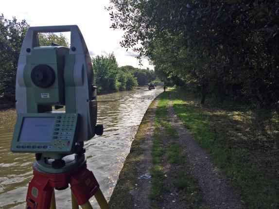 Leica Total Station Canal